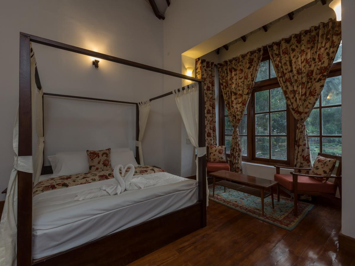 Saffronstays Milton Abbott Estate, Уті Екстер'єр фото