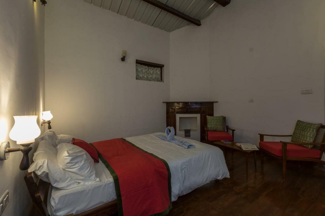 Saffronstays Milton Abbott Estate, Уті Екстер'єр фото