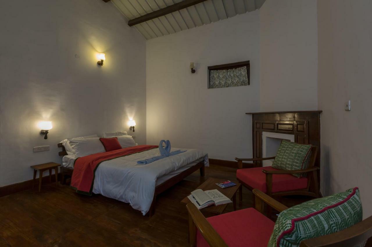 Saffronstays Milton Abbott Estate, Уті Екстер'єр фото